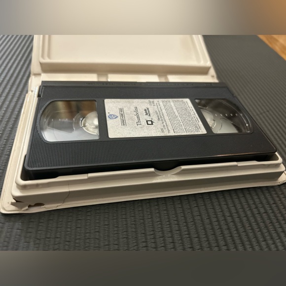 Thumbelina VHS - Picture 3 of 4